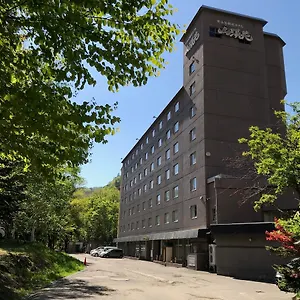 https://hotel-sankeien.sapporo-hotel.com